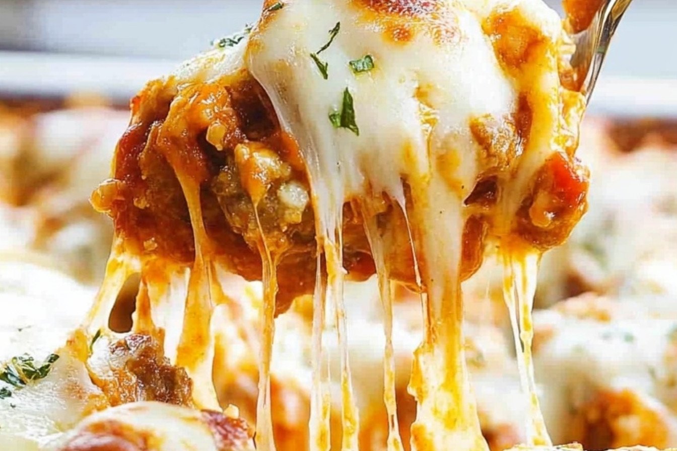 Easy Cheesy Meatball Casserole Recipe