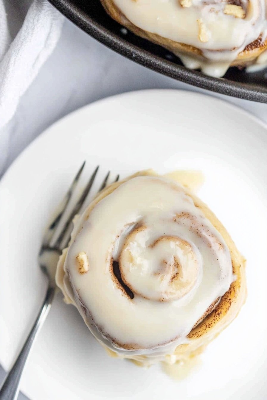 Easy Cinnamon Roll Icing Recipe
