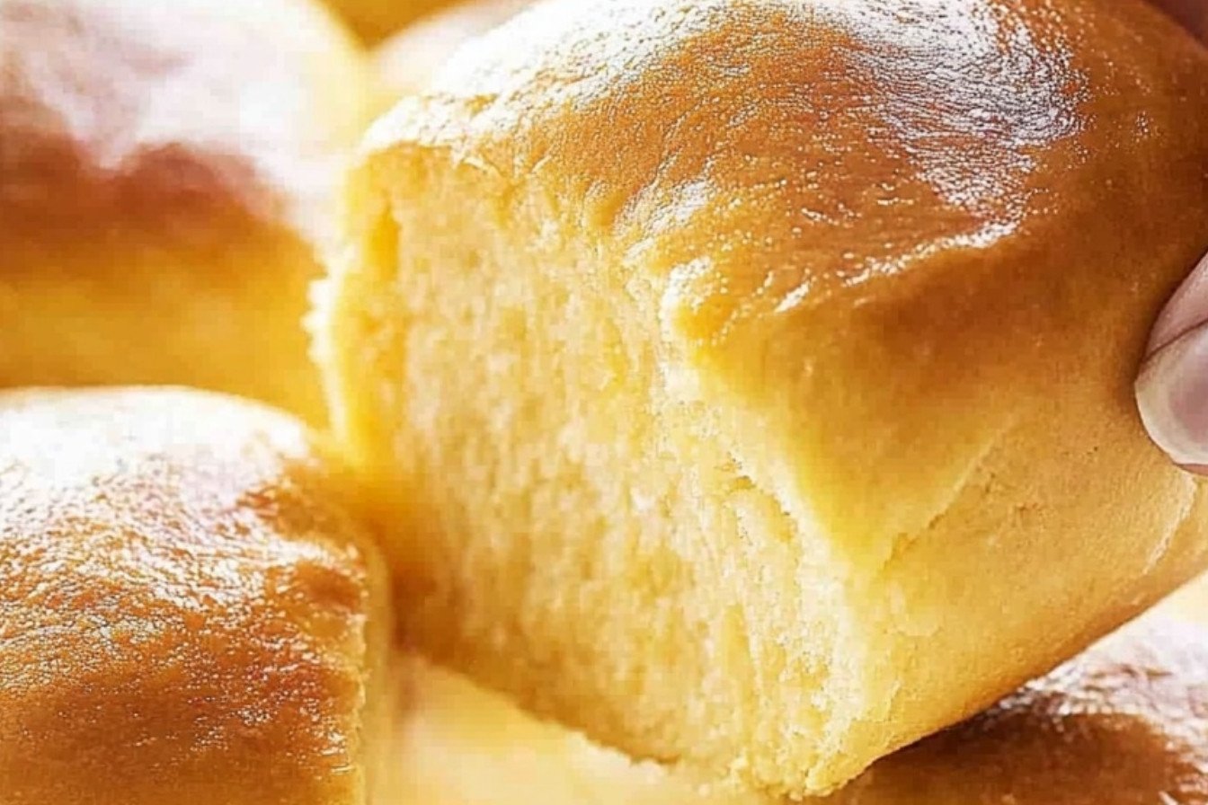 Easy Homemade Sweet Potato Rolls Recipe
